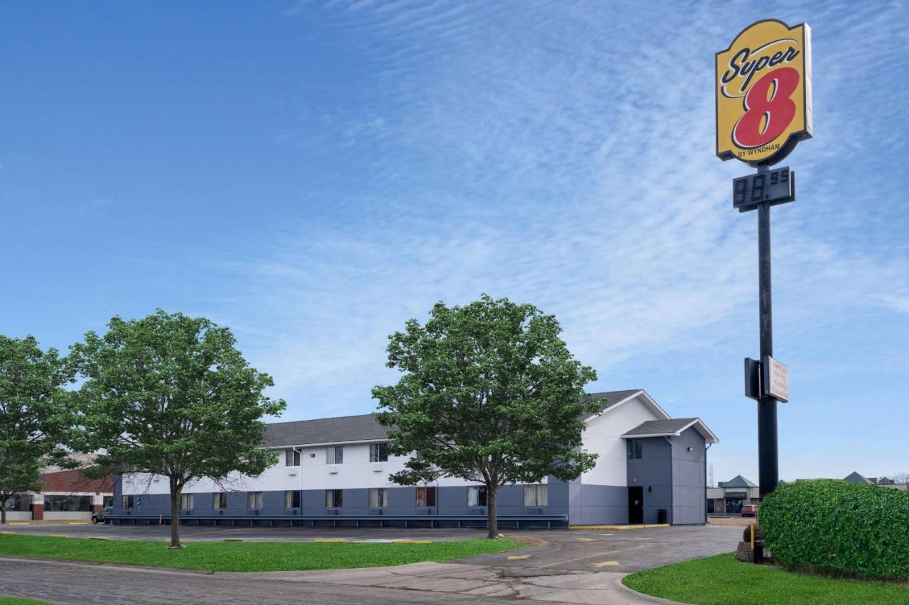 Super 8 By Wyndham Merrillville Buitenkant foto
