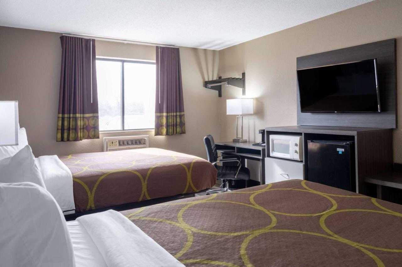 Super 8 By Wyndham Merrillville Buitenkant foto